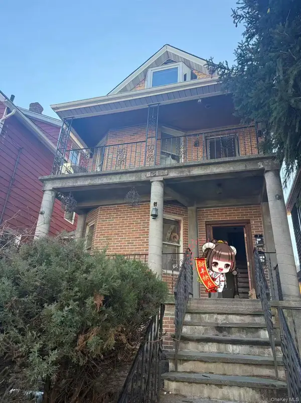 1580 Castleton Avenue, Staten Island, NY 10302