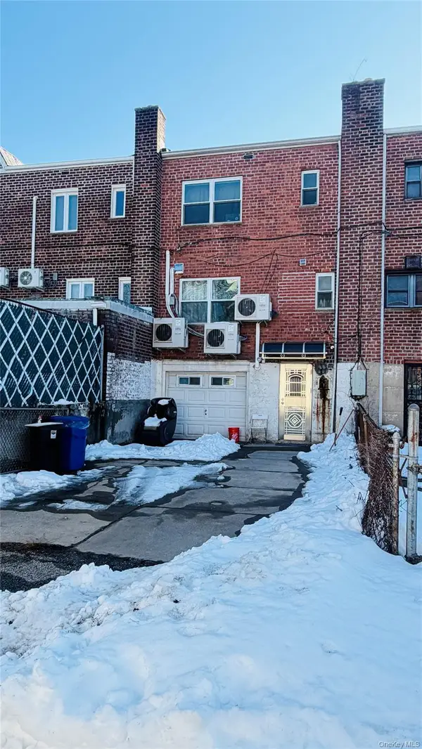 14849 58th Road, Flushing, NY 11355