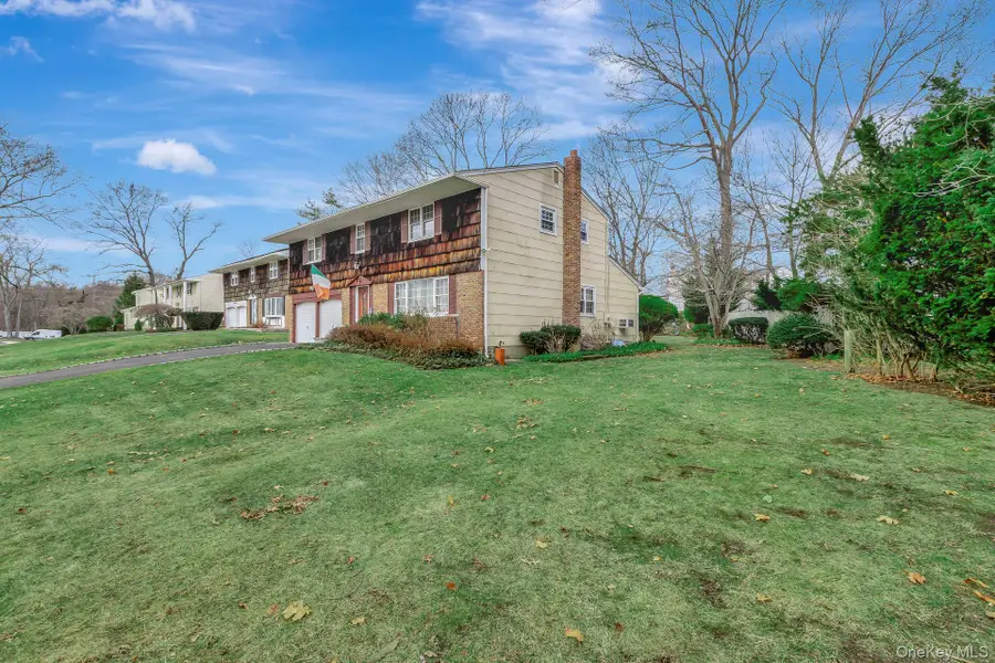 61 Hurtin Boulevard, Smithtown, NY 11787 - #2