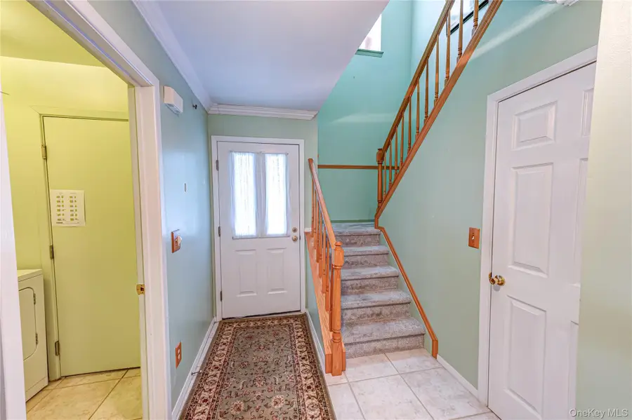 210 Erik Drive, East Setauket, NY 11733 - #2