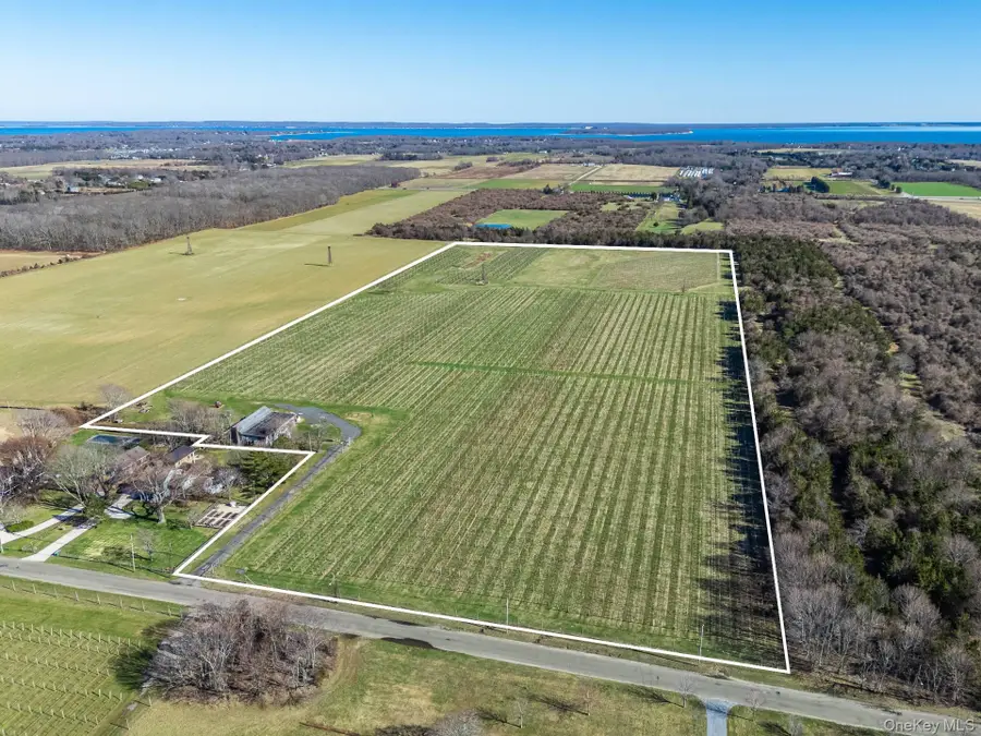 4100 Oregon Road, Cutchogue, NY 11935 - #2