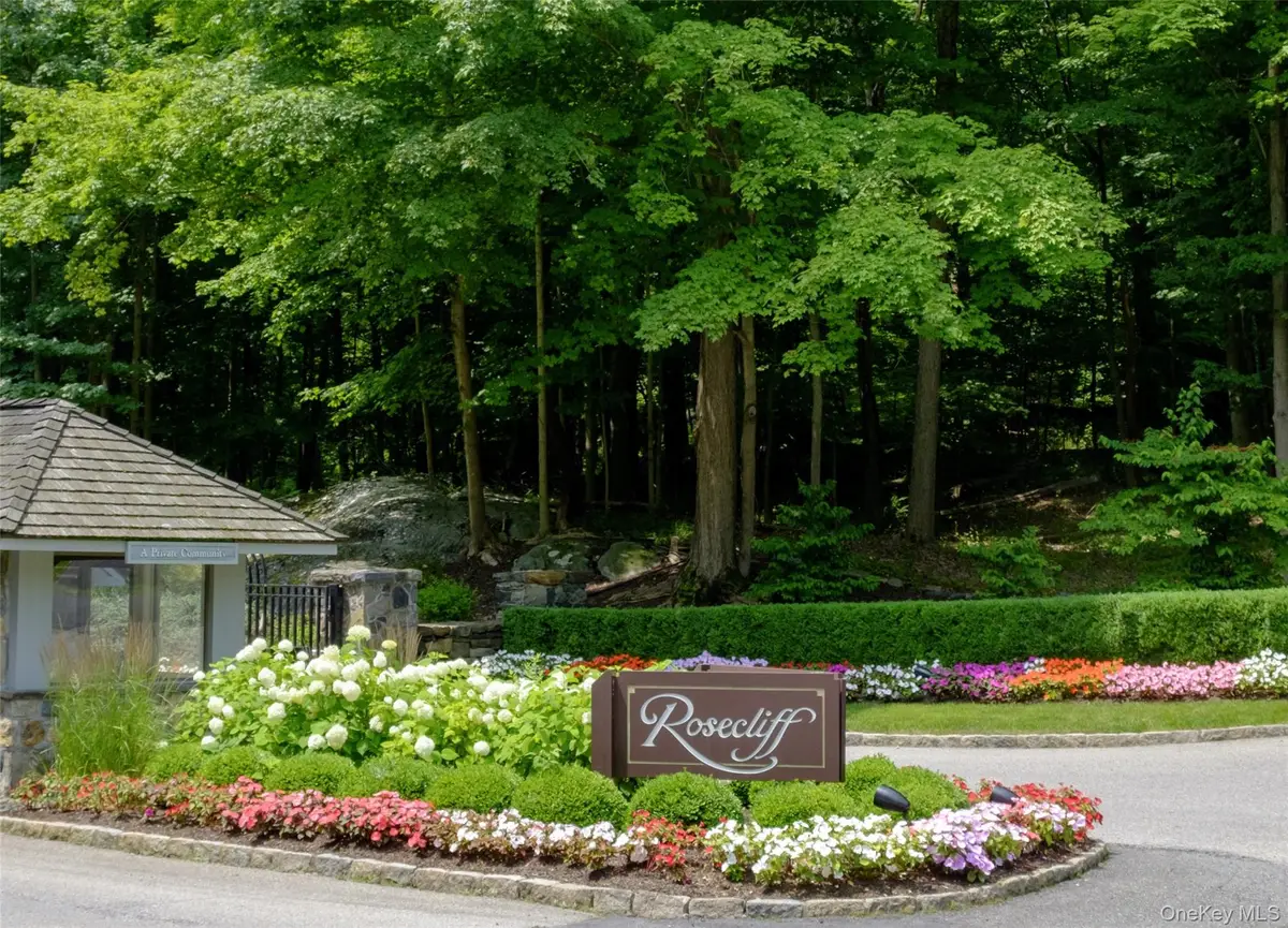 8 Justine Court, Briarcliff Manor, NY 10510 - #1