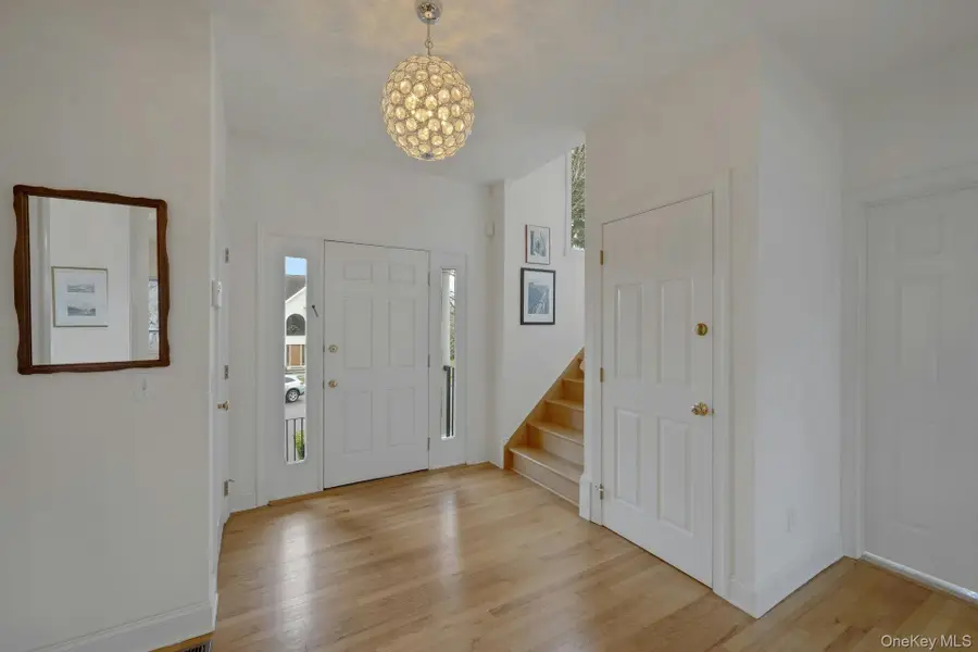 8 Justine Court, Briarcliff Manor, NY 10510 - #3