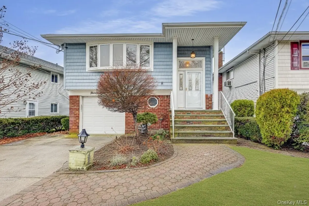 98 Union Place, Lynbrook, NY 11563 - #1