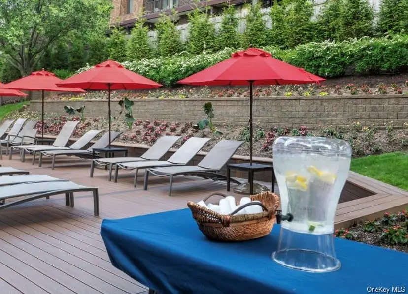 1 Bay Club Drive #17D, Bayside, NY 11360 - #3