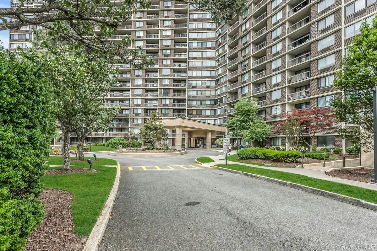2 Bay Club #11F, Bayside, NY 11360 - #1