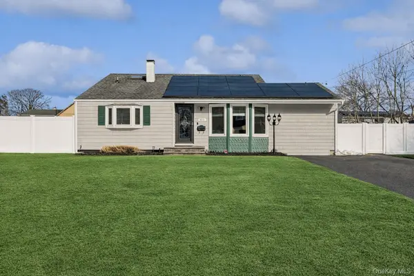 3011 Maine Avenue, Medford, NY 11763