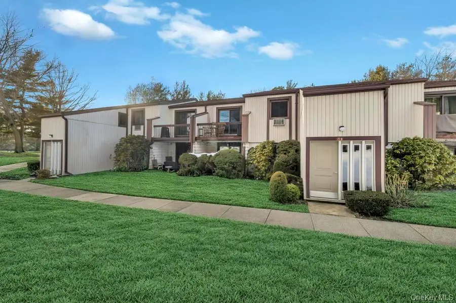 73 Richmond Boulevard #3B, Ronkonkoma, NY 11779 - #3