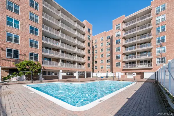 410 E Broadway E #5R, Long Beach, NY 11561