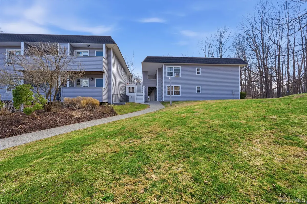 10 Wild Oaks Road #103, Goldens Bridge, NY 10526 - #1