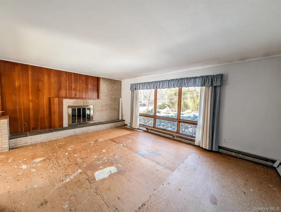 5180 Sound Avenue, Mattituck, NY 11952 - #3