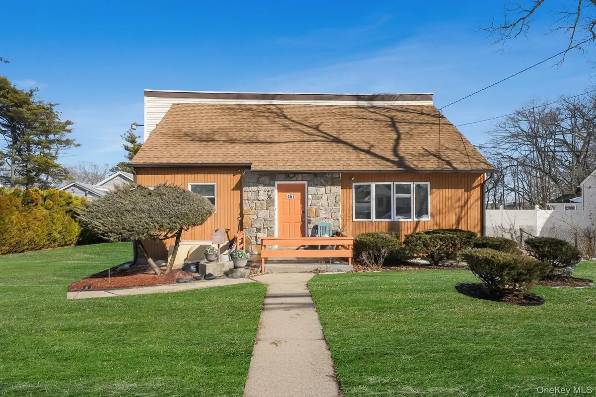 467 Carlls Path, Deer Park, NY 11729 - #1