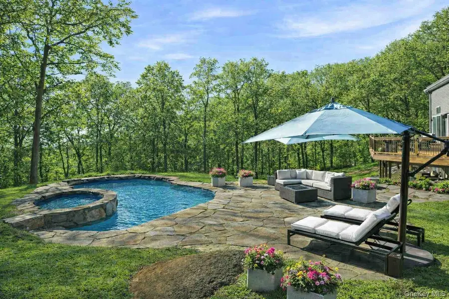 2 Hemlock Rise, Armonk, NY 10504 - #2