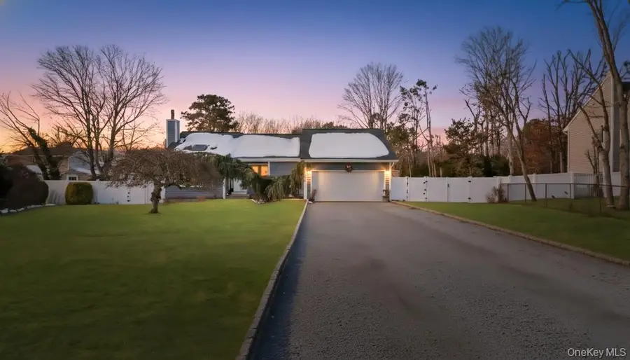 464 Grand Boulevard, Brentwood, NY 11717 - #2