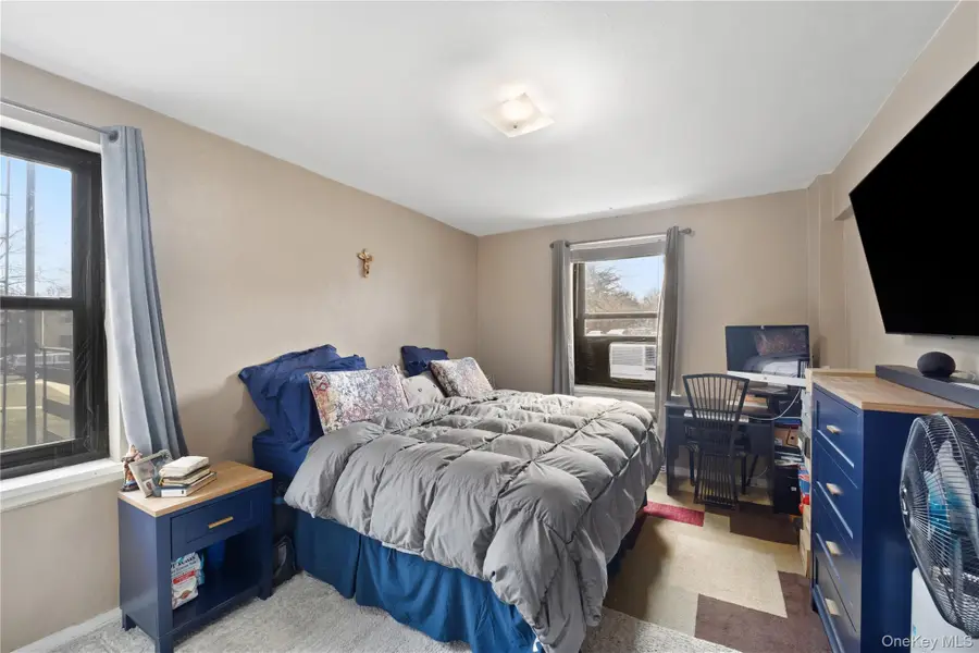 73-11 Bell Boulevard #2C, Oakland Gardens, NY 11364 - #3