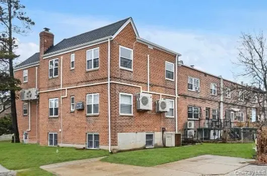 141-02 Jewel Avenue, Flushing, NY 11367 - #3