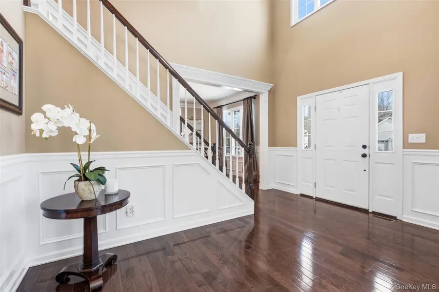 2 Bassett Court, Baldwin Place, NY 10505 - #3