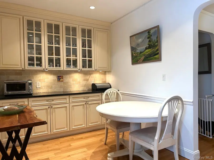 90 Bryant Avenue #Forrest-4C, White Plains, NY 10605 - #2