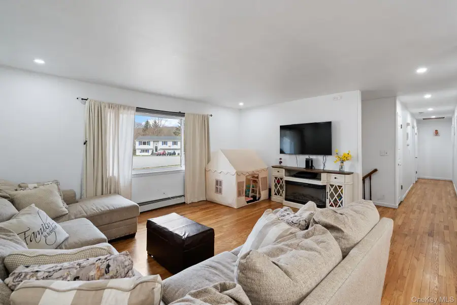41 Rutledge Avenue, Highland Mills, NY 10930 - #2