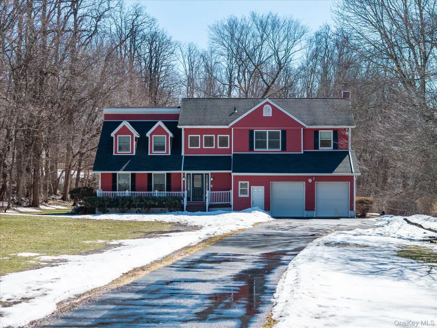 3 Moore Drive, Yorktown Heights, NY 10598 - #2