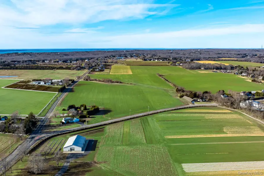 641 Deerfield Road, Water Mill, NY 11976 - #3