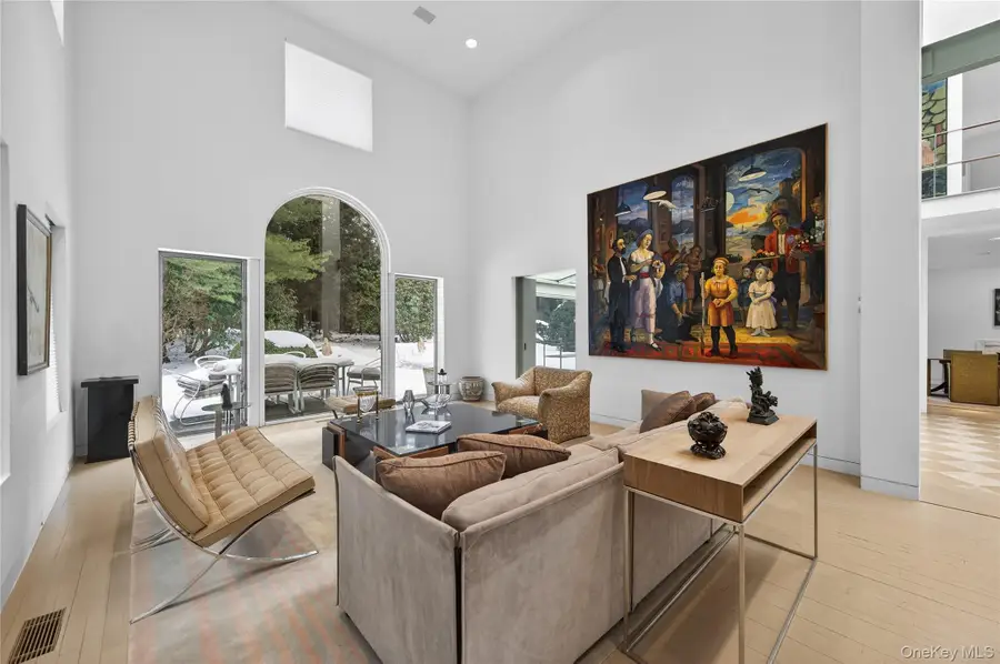 120 Bacon Road, Old Westbury, NY 11568 - #3