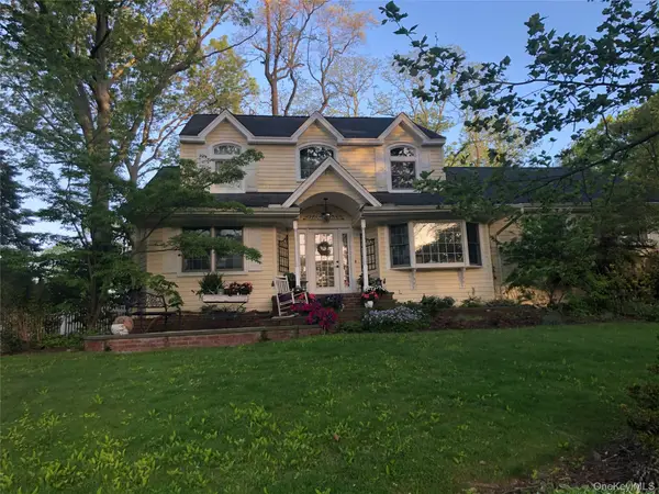 34 Peterborough Drive, Northport, NY 11768