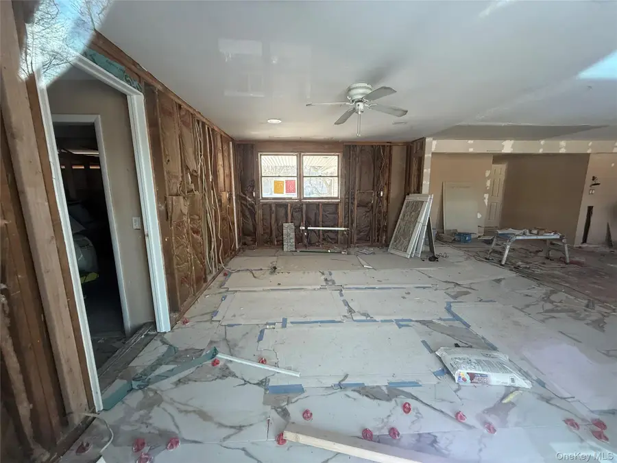 357 Holbrook Road, Ronkonkoma, NY 11779 - #3