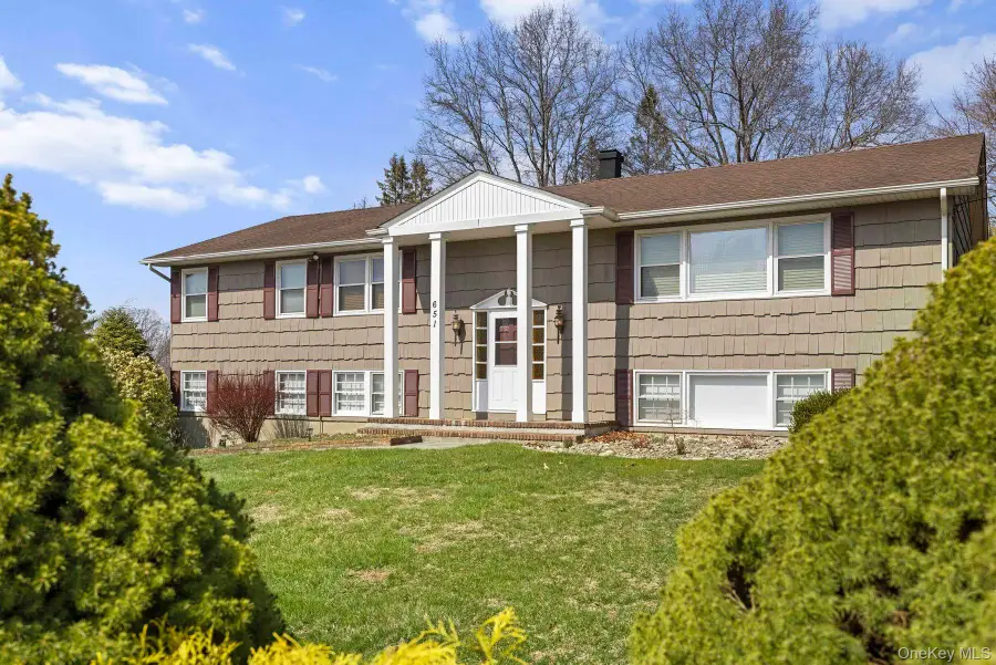 651 Andover Road, Valley Cottage, NY 10989 - #3