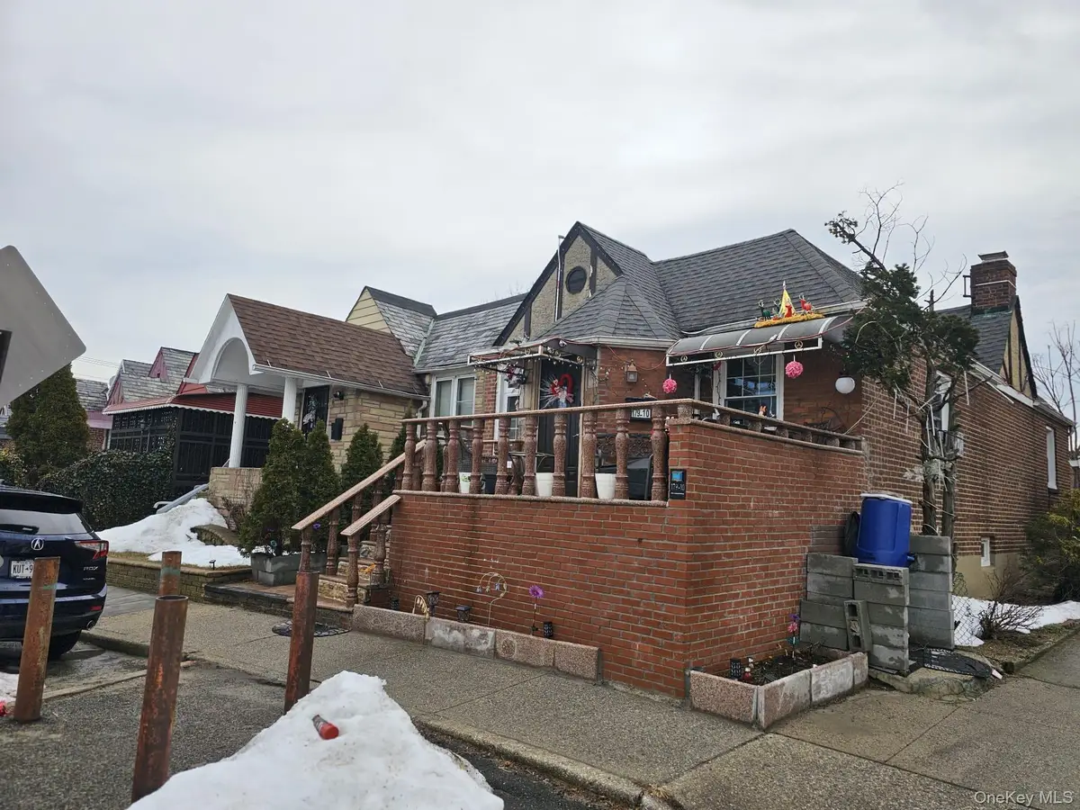 179-10 Mathewson Court, Jamaica, NY 11434 - #1
