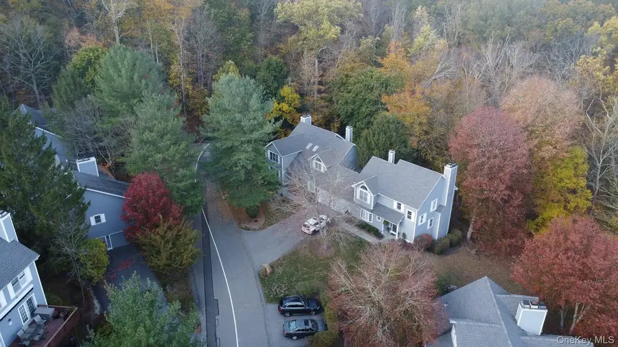 57 Old Town Crossing, Mount Kisco, NY 10549 - #3