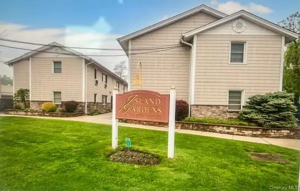 490 Main Street #B-10, Farmingdale, NY 11735