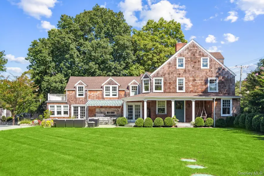 137 Montauk Highway, Quogue, NY 11959 - #2