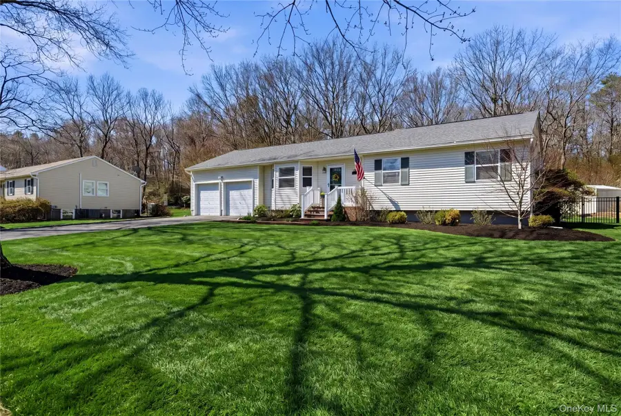 4 Doral Lane, Yaphank, NY 11980 - #2