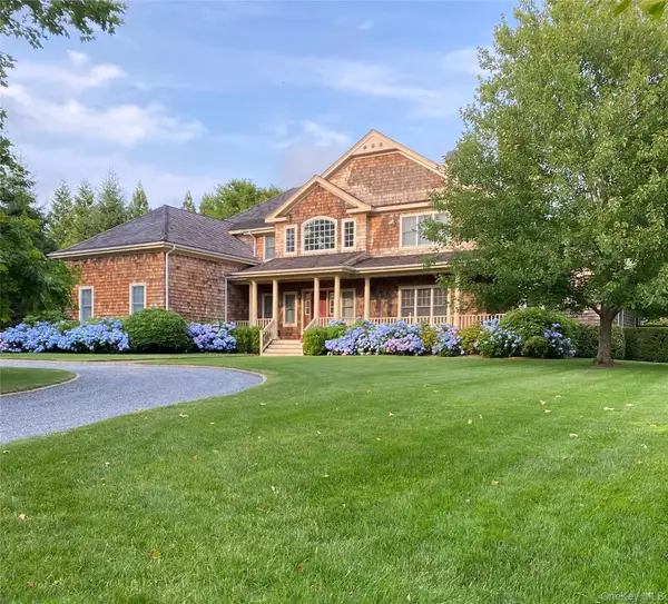 3 Whispering Fields Court, Water Mill, NY 11976