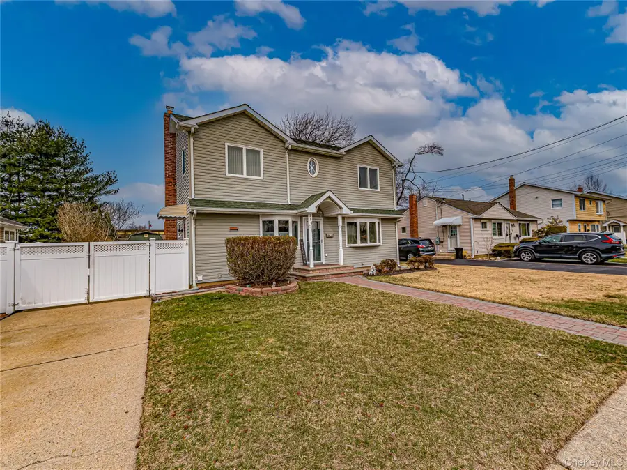 150 Park Lane, Massapequa, NY 11758 - #3