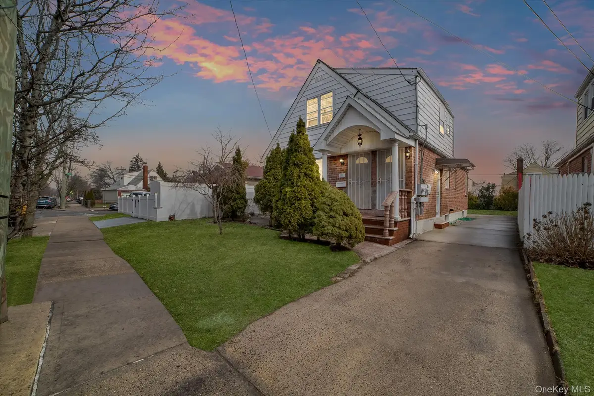 88-05 Winchester Boulevard, Queens Village, NY 11427 - #1