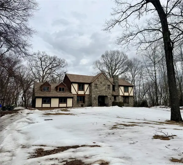 57 Innsbruck Boulevard, Hopewell Junction, NY 12533