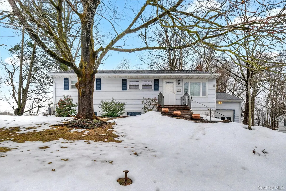 46 Stephanie Lane, Poughkeepsie, NY 12603 - #1