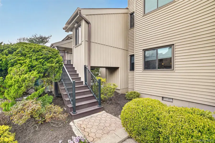 9 Nicole Circle #8, Ossining, NY 10562 - #2