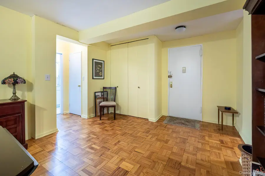 75 W 238th Street #2D, Bronx, NY 10463 - #2