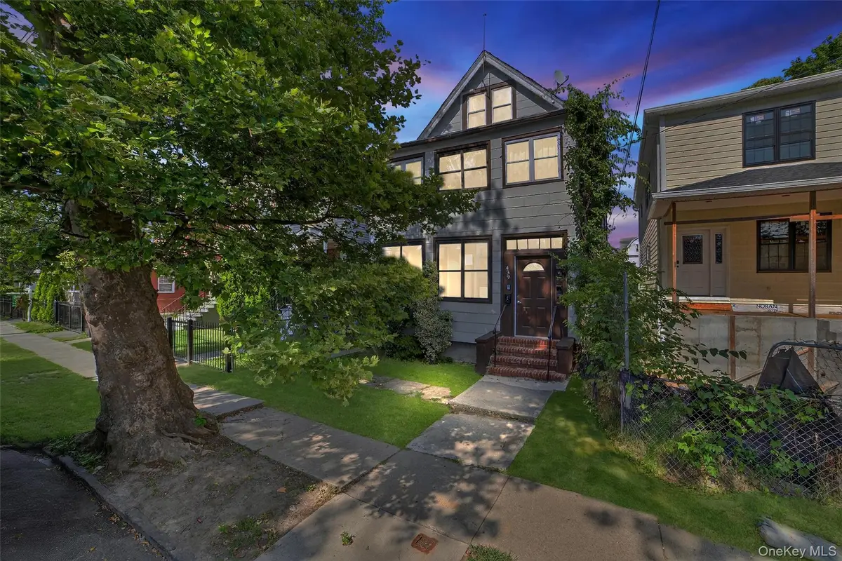 439 S 7th Avenue, Mount Vernon, NY 10550 - #1