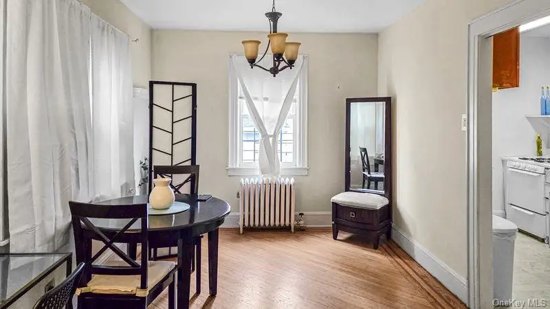 9234 Gettysburg Street, Bellerose, NY 11426 - #3