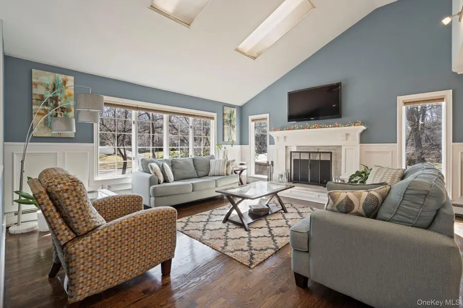 25 Cliff Road W, Wading River, NY 11792 - #3