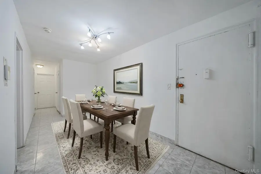 94-31 60th #2G, Elmhurst, NY 11373 - #3