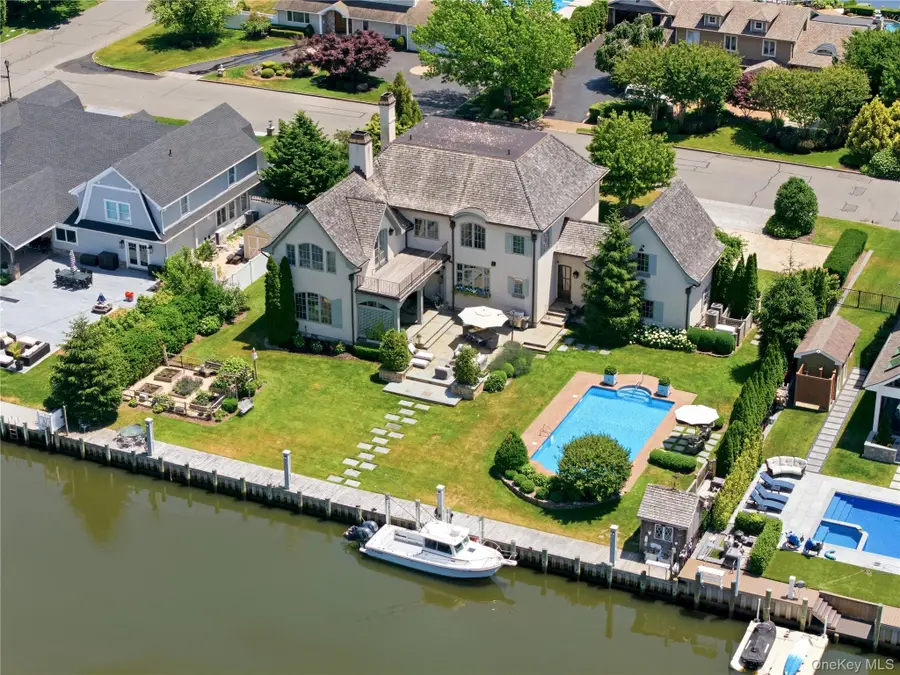 7 Sexton Drive, West Islip, NY 11795 - #3