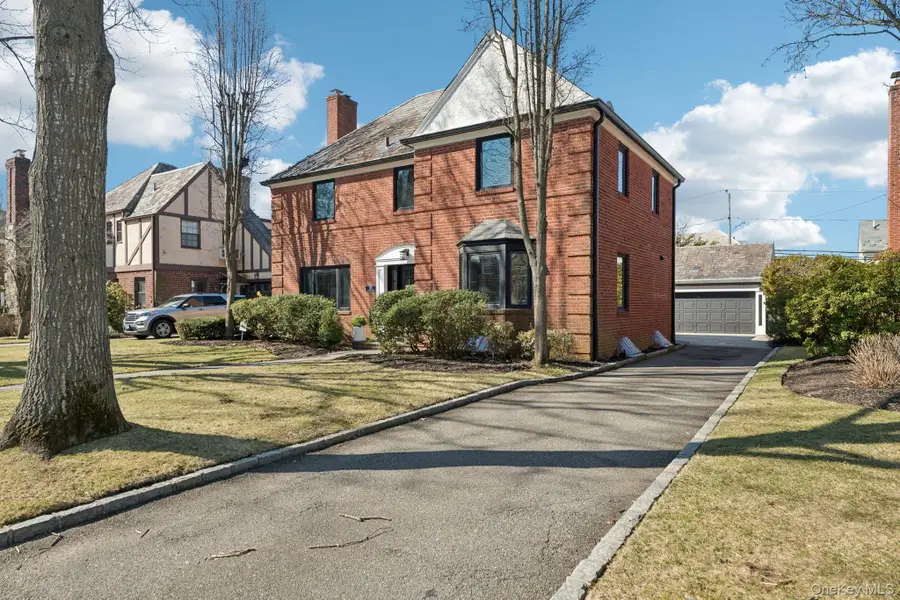 116 Kildare Road, Garden City, NY 11530 - #2