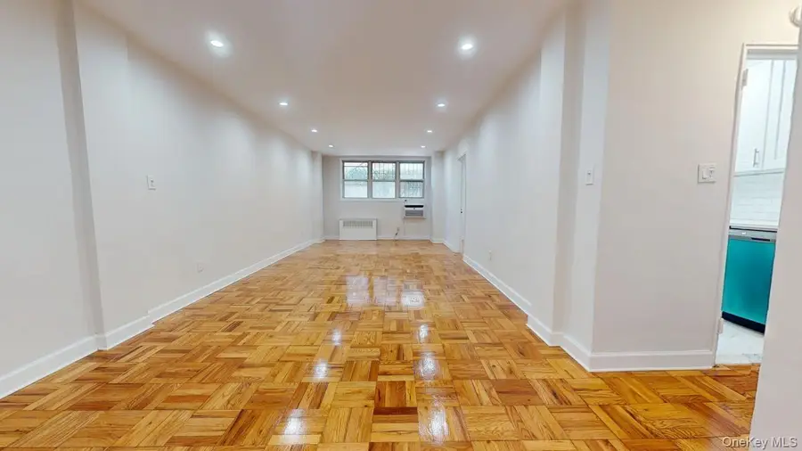 66-15 Thornton Place #L4, Rego Park, NY 11374 - #2