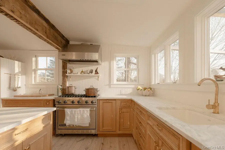 7220 Main Road, East Marion, NY 11939 - #3