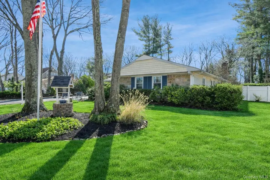 6 Palfrey Street, Stony Brook, NY 11790 - #3